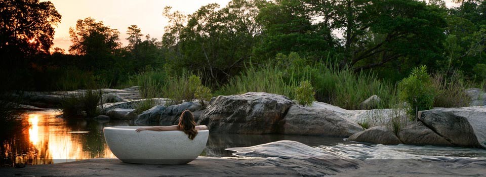 Take in the African landscape from an amazingly close perspective 