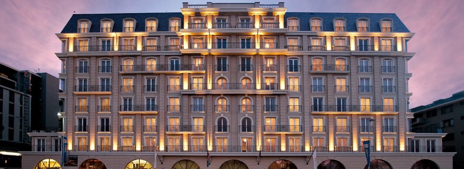 Exterior of the Cape Royal Hotel