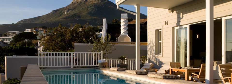 Pool with view of Lions Head