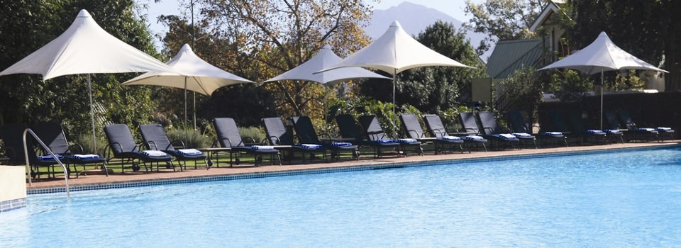 Outdoor pool at Fancourt 