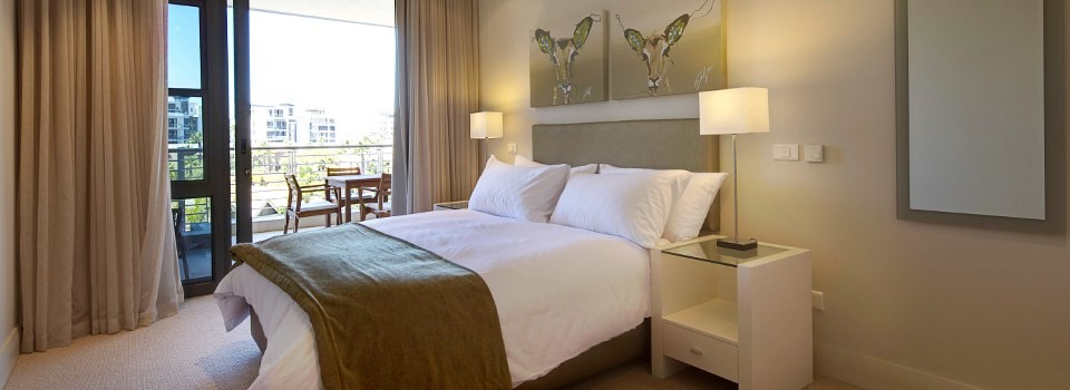 Bedroom in a Lawhill Luxury Apartment in Cape Town