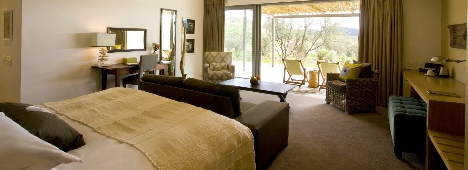 Guest room at Sanbona Gondwana Lodge