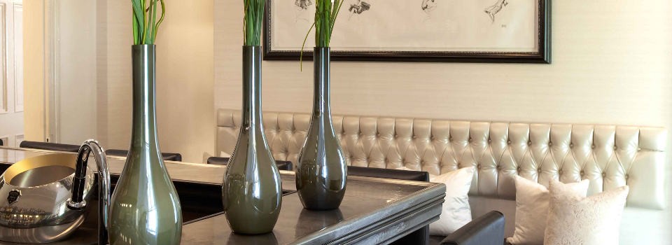 Intimate bar area at the Robertson Small Hotel