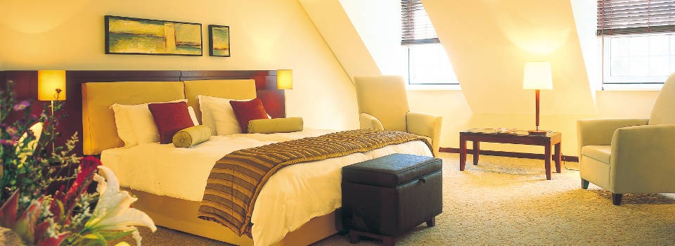 Bedroom at the Winchester Mansions, Cape Town