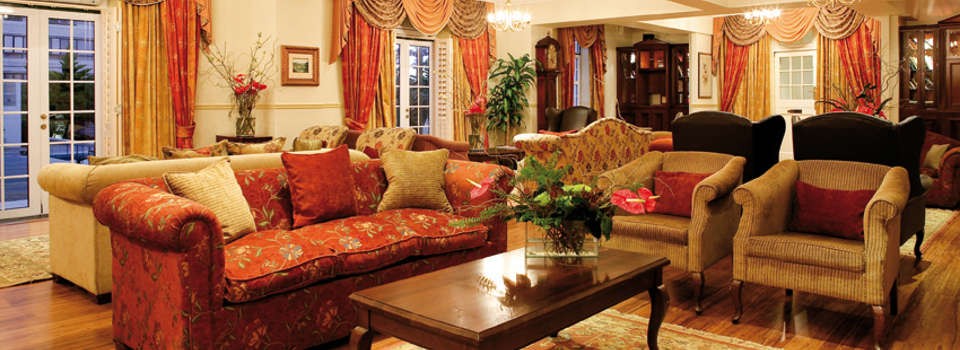 Guest Lounge at the Winchester Mansions in Sea Point