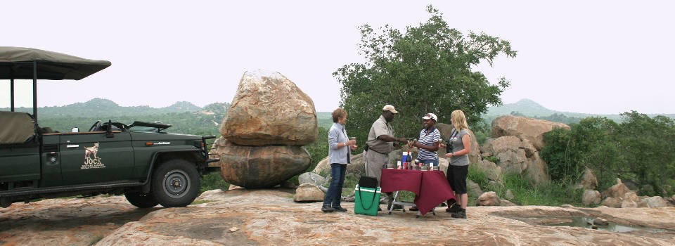 Game drive stop at Jock safari Lodge in the Kruger